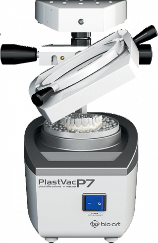 Вакуумформер Plastvac P7