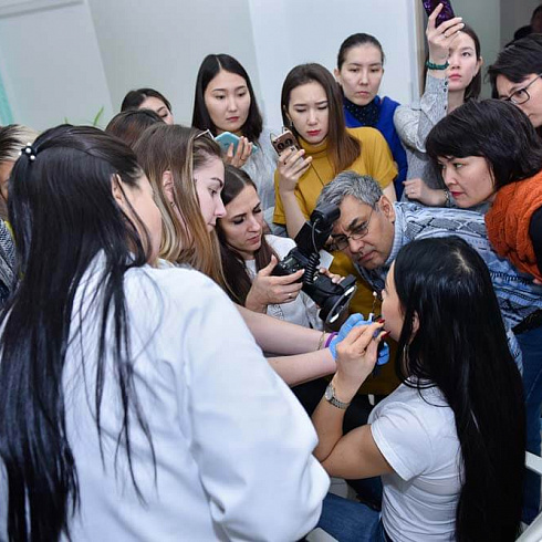 Мастер-класс  "СТОМ 2019. Отбеливание" Паномарь Наталья